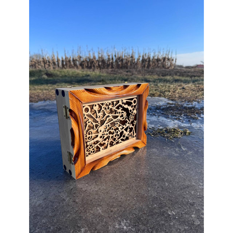 Dřevěná skříňka na klíče 9 háčků Buk Dr.Art, 25x20x8 cm – praktická a stylová skříňka pro vaše klíče